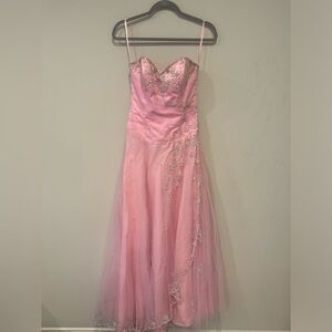 Princess like pink sequin prom/occasion dress